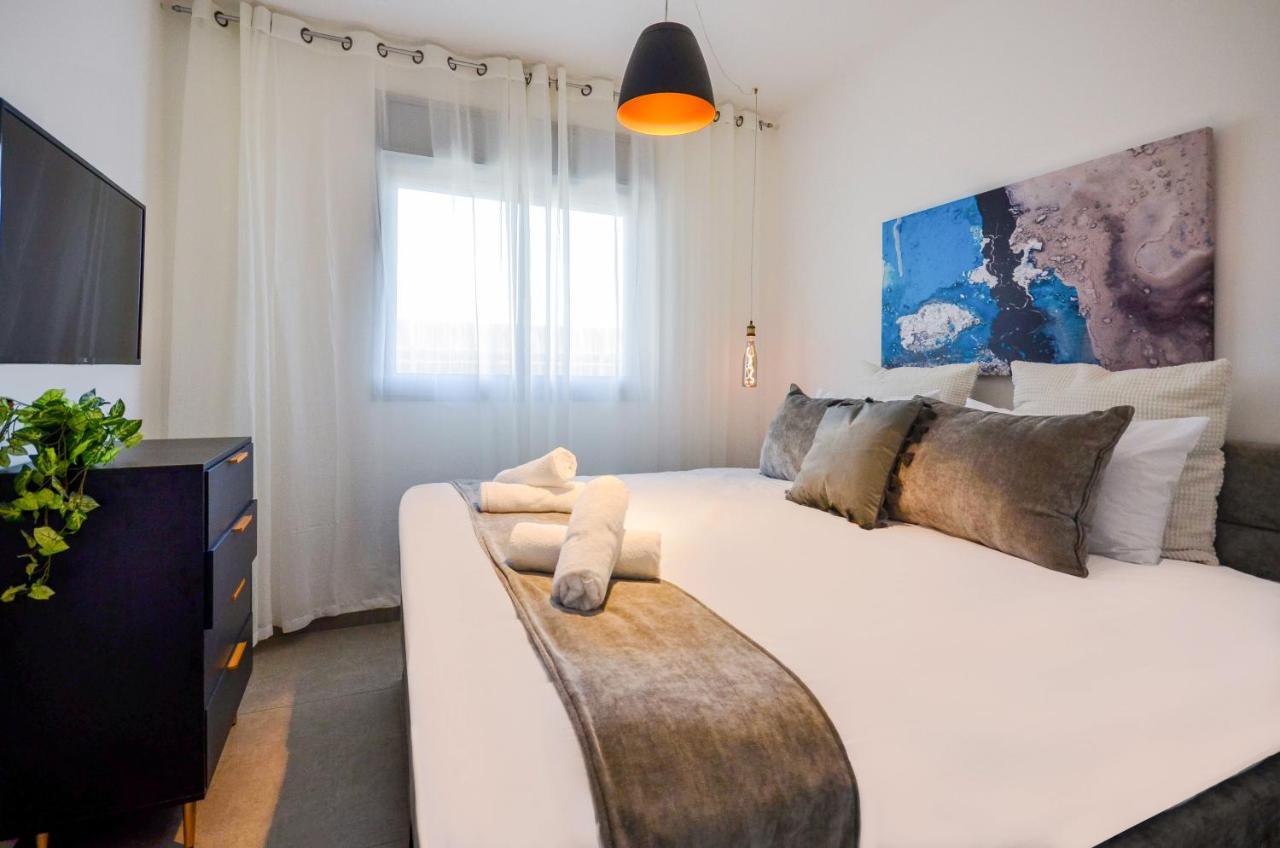 Yalarent Morning Star-Garden With Private Pool Apartamento Eilat Exterior foto