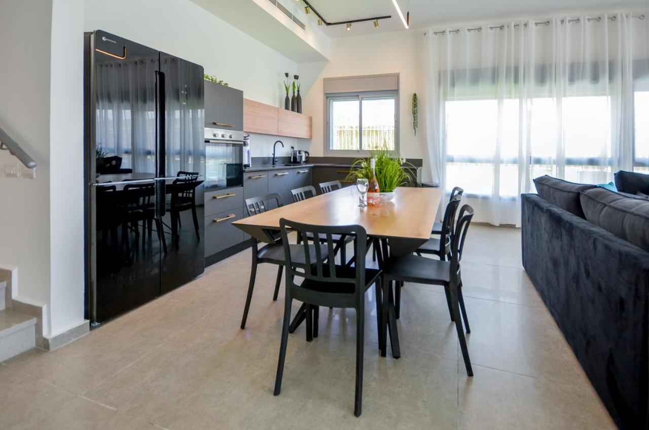 Yalarent Morning Star-Garden With Private Pool Apartamento Eilat Exterior foto